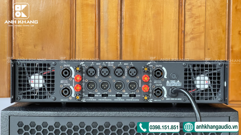 Cục đẩy 4 kênh MK SD4.8 mặt sau